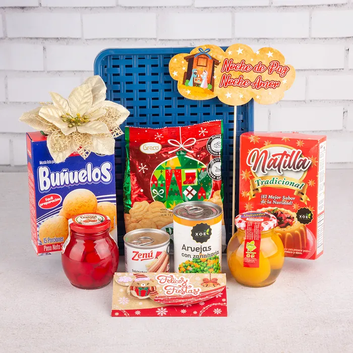Ancheta de Navidad Express con buñuelos, natilla y salchichas en canasta plástica