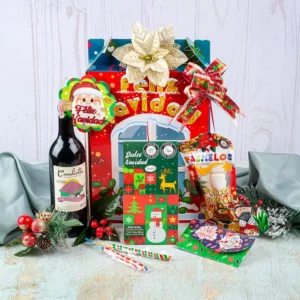 Ancheta navideña tradicional de $36.000 con vino Candiotín Moscarena, galletas Dulce Navidad Greco, masmelos y bastones en caja Feliz Navidad